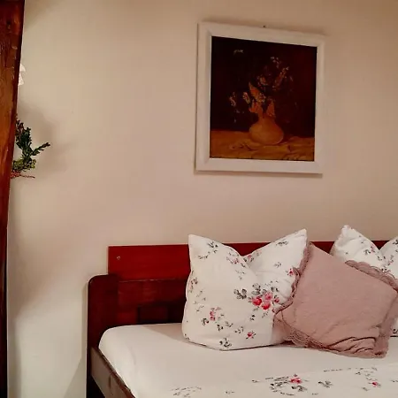 Ubytovani Eden Apartment